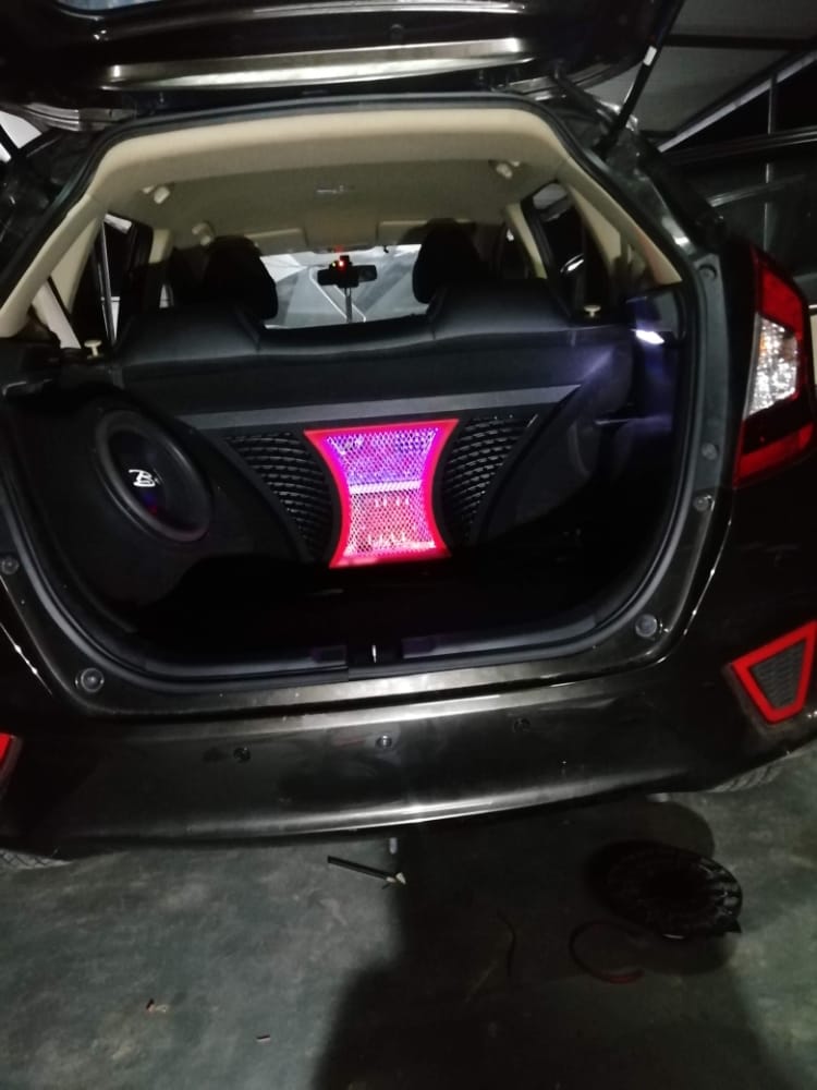 Bullet World & Hi - tech Car and Bike Accessories